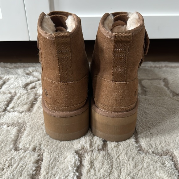 Ugg Platform Boots - Picture 4 of 8